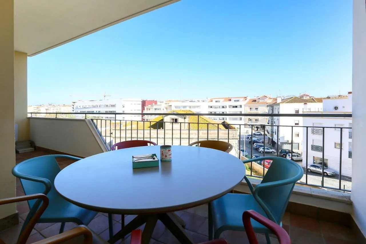 3 Bedroom Apartment With Indoor Pool Central Lagos Portugal