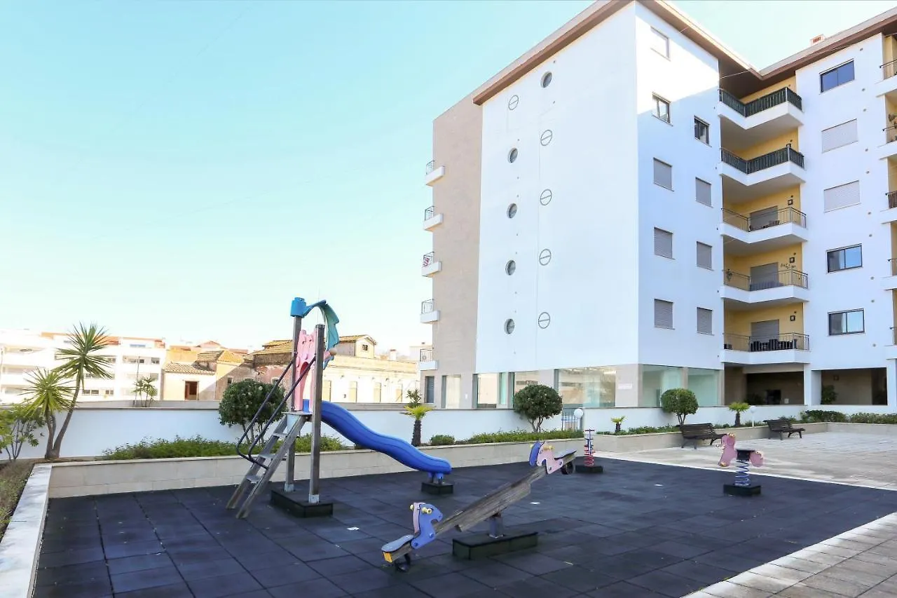 3 Bedroom Apartment With Indoor Pool Central Lagos 0*,
