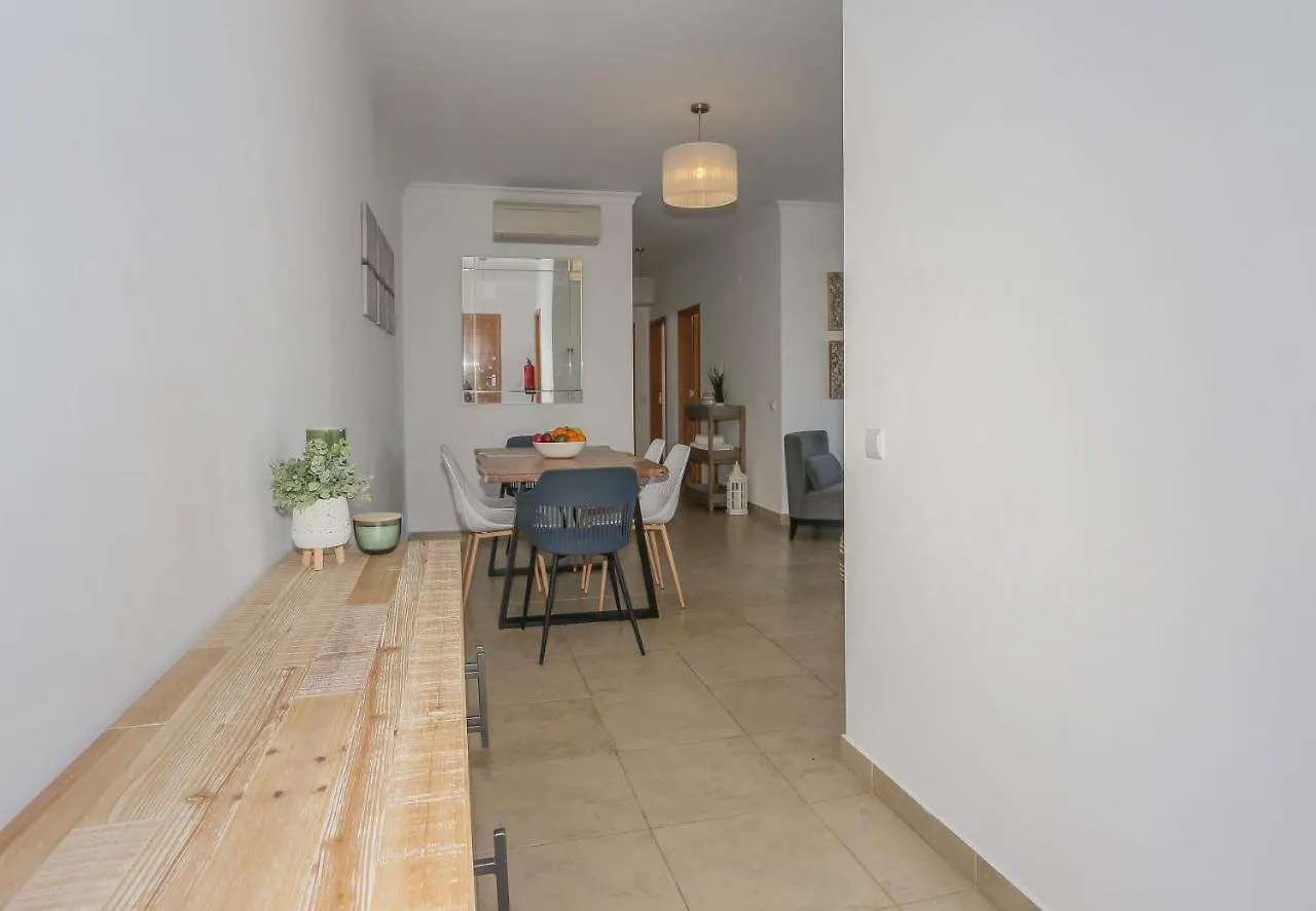 3 Bedroom Apartment With Indoor Pool Central Lagos 0*,